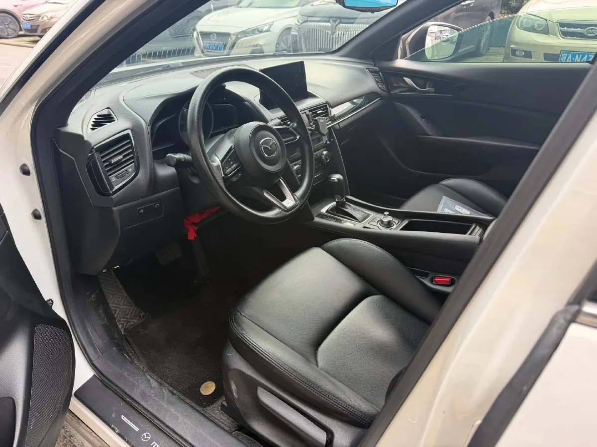 2020 Mazda CX-4 2.0L 158HP L4 6AT,autocango,china used car exporter,china ev exporter,chinese used car exporter,chinese used ev exporter
