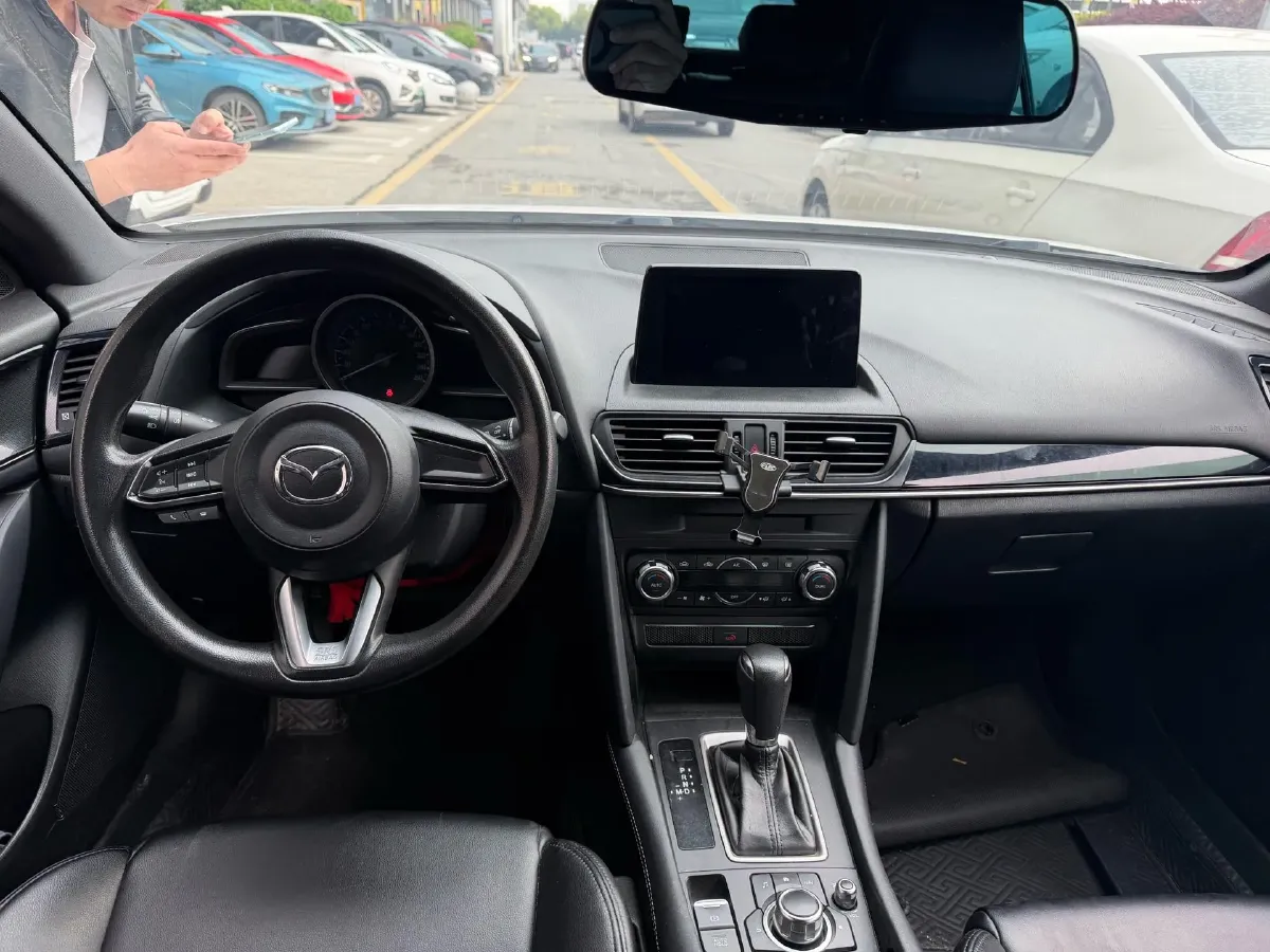2020 Mazda CX-4 2.0L 158HP L4 6AT,autocango,china used car exporter,china ev exporter,chinese used car exporter,chinese used ev exporter