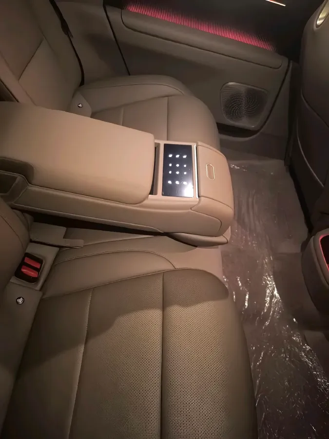 2025 Avatr 12 BEV 94.53KWH,autocango,china used car exporter,china ev exporter,chinese used car exporter,chinese used ev exporter