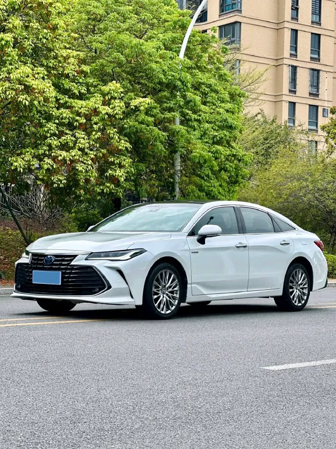 2022 Toyota Avalon 2.5L 178HP L4 E-CVT Hybrid,autocango,china used car exporter,china ev exporter,chinese used car exporter,chinese used ev exporter