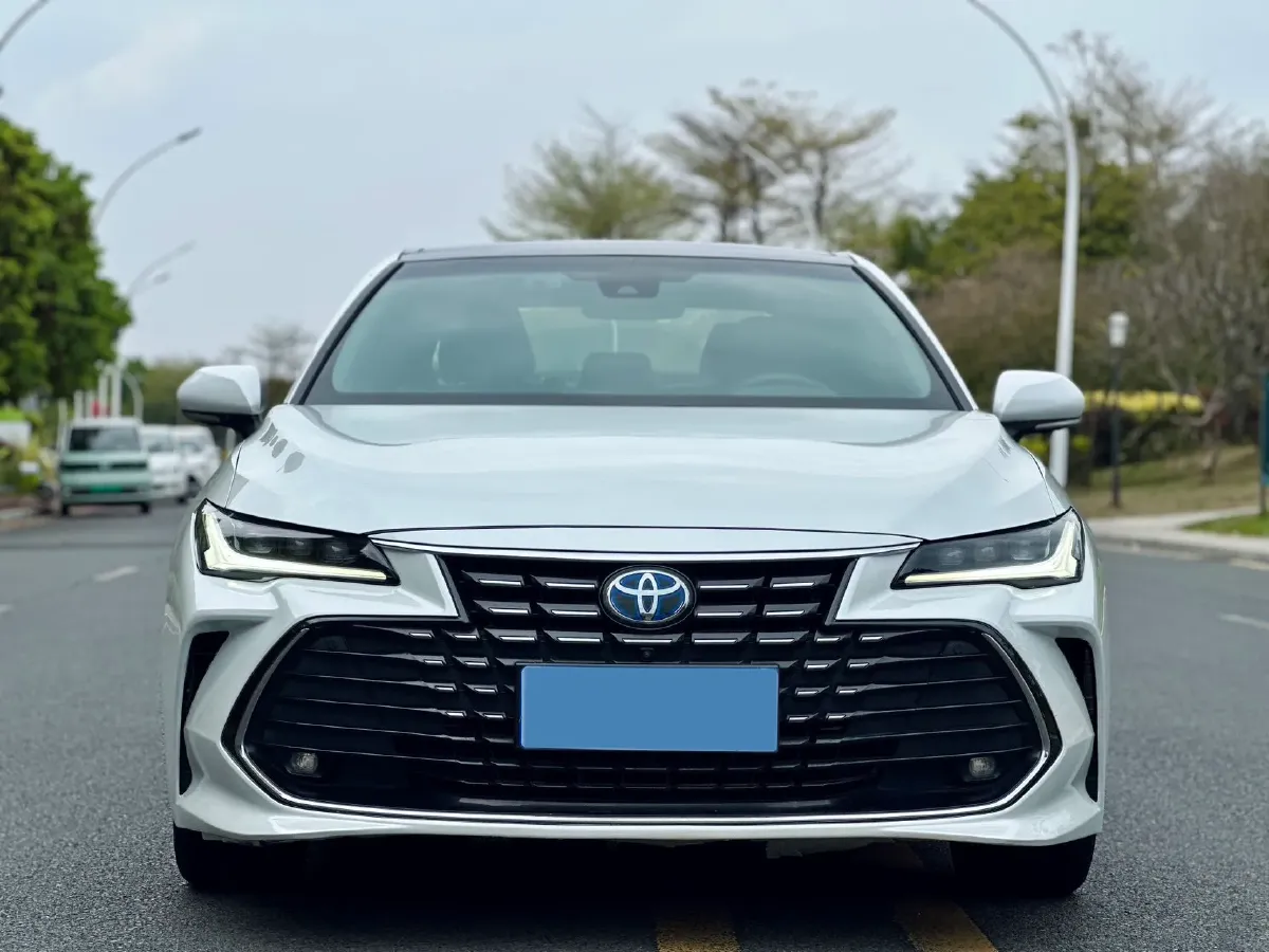 2022 Toyota Avalon 2.5L 178HP L4 E-CVT Hybrid,autocango,china used car exporter,china ev exporter,chinese used car exporter,chinese used ev exporter