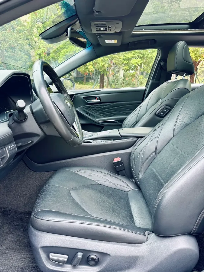 2022 Toyota Avalon 2.5L 178HP L4 E-CVT Hybrid,autocango,china used car exporter,china ev exporter,chinese used car exporter,chinese used ev exporter