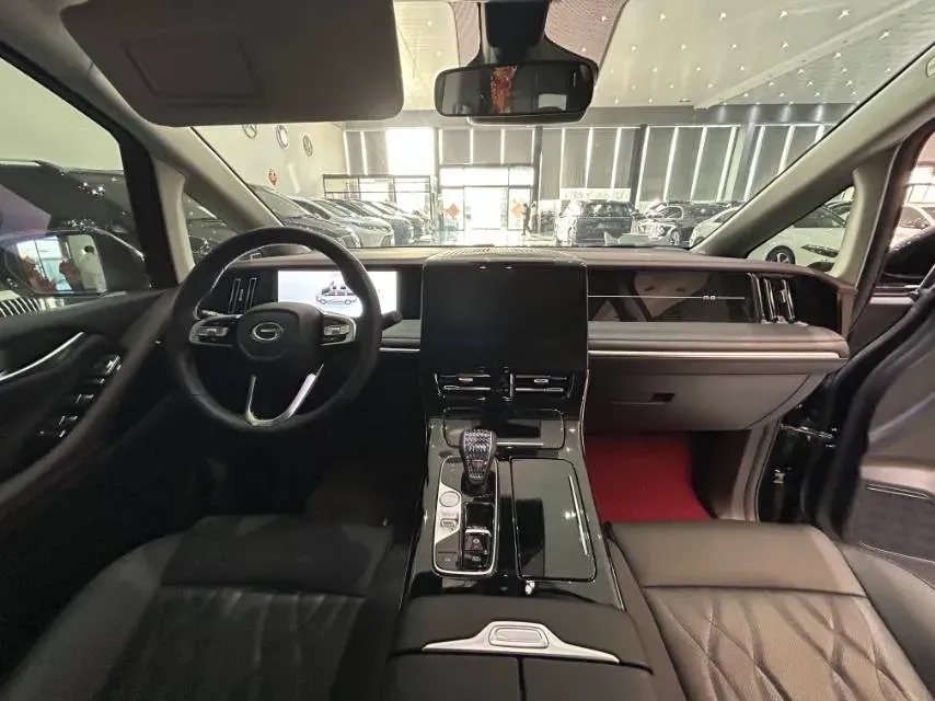 2024 GAC Trumpchi M8 2.0T 252HP L4 8AT,autocango,china used car exporter,china ev exporter,chinese used car exporter,chinese used ev exporter