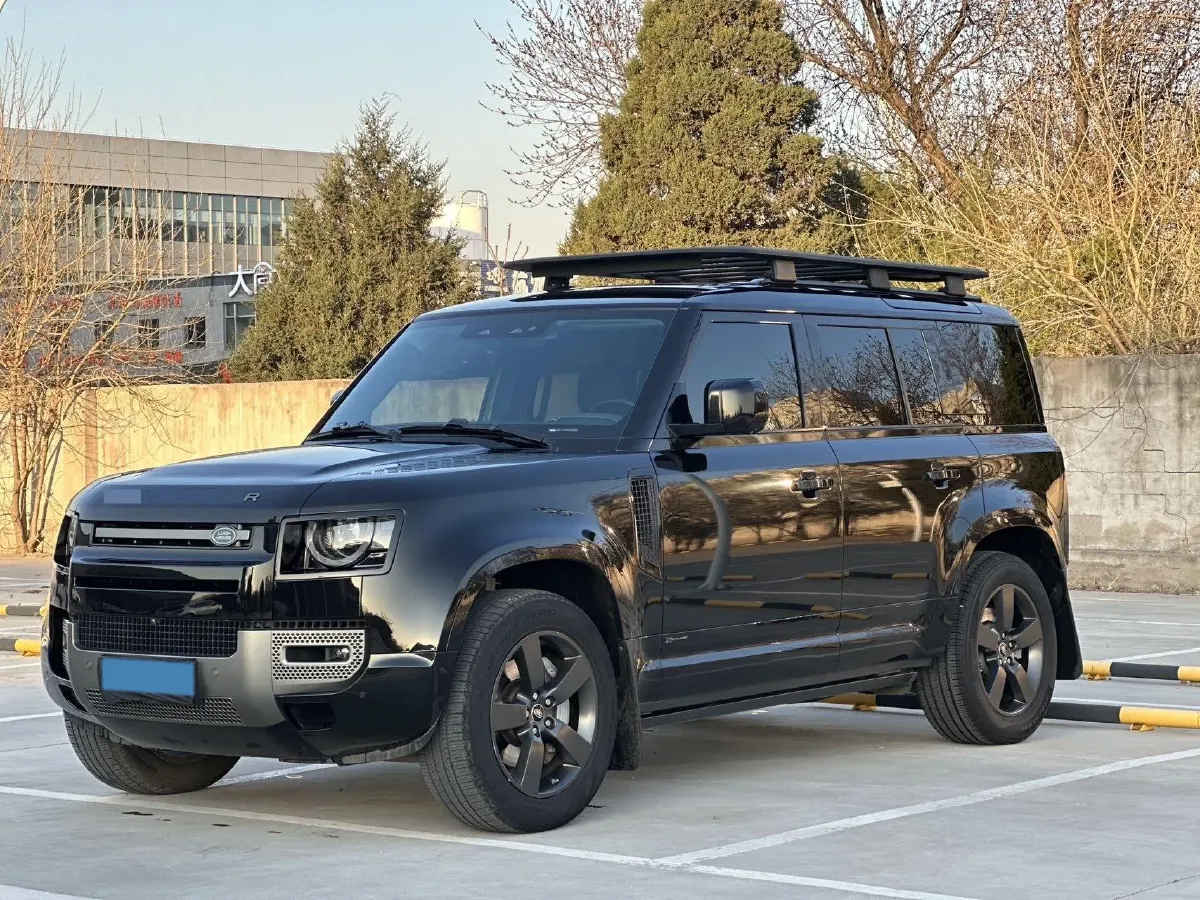 2021 Land Rover Defender 3.0T 400HP L6 8AT,autocango,china used car exporter,china ev exporter,chinese used car exporter,chinese used ev exporter
