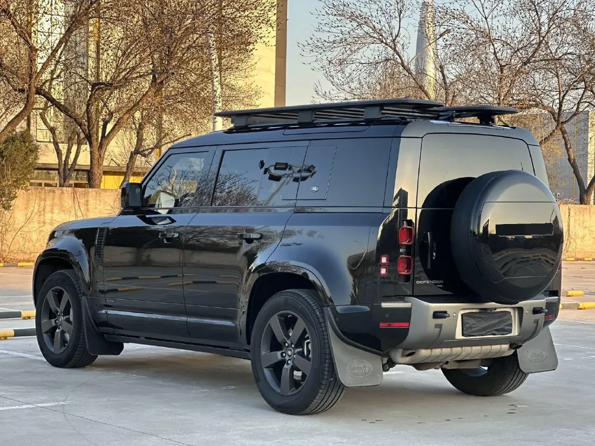 2021 Land Rover Defender 3.0T 400HP L6 8AT,autocango,china used car exporter,china ev exporter,chinese used car exporter,chinese used ev exporter