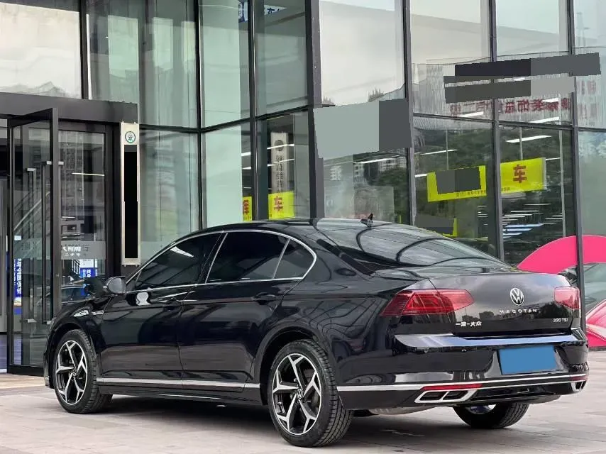 2023 Volkswagen Magotan 2.0T 186HP L4 7DCT,autocango,china used car exporter,china ev exporter,chinese used car exporter,chinese used ev exporter