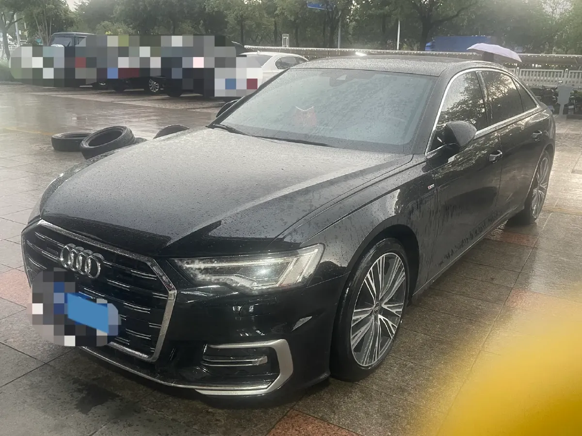 2023 Audi A6L 2.0T 245HP L4 7DCT,autocango,china used car exporter,china ev exporter,chinese used car exporter,chinese used ev exporter