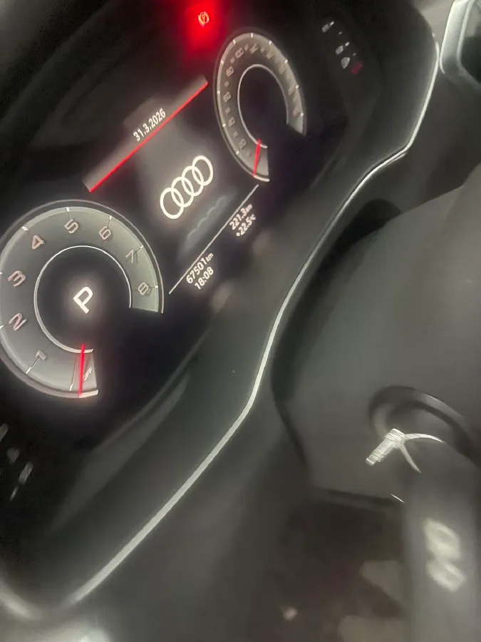 2023 Audi A6L 2.0T 245HP L4 7DCT,autocango,china used car exporter,china ev exporter,chinese used car exporter,chinese used ev exporter