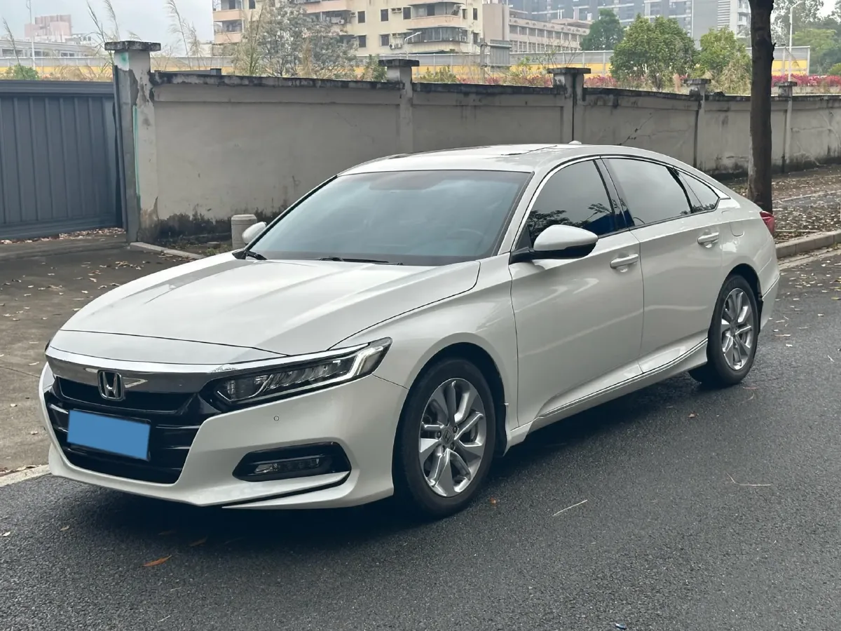 2018 Honda Accord 1.5T 194HP L4 CVT,autocango,china used car exporter,china ev exporter,chinese used car exporter,chinese used ev exporter