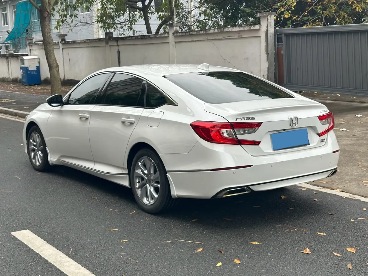 2018 Honda Accord 1.5T 194HP L4 CVT,autocango,china used car exporter,china ev exporter,chinese used car exporter,chinese used ev exporter