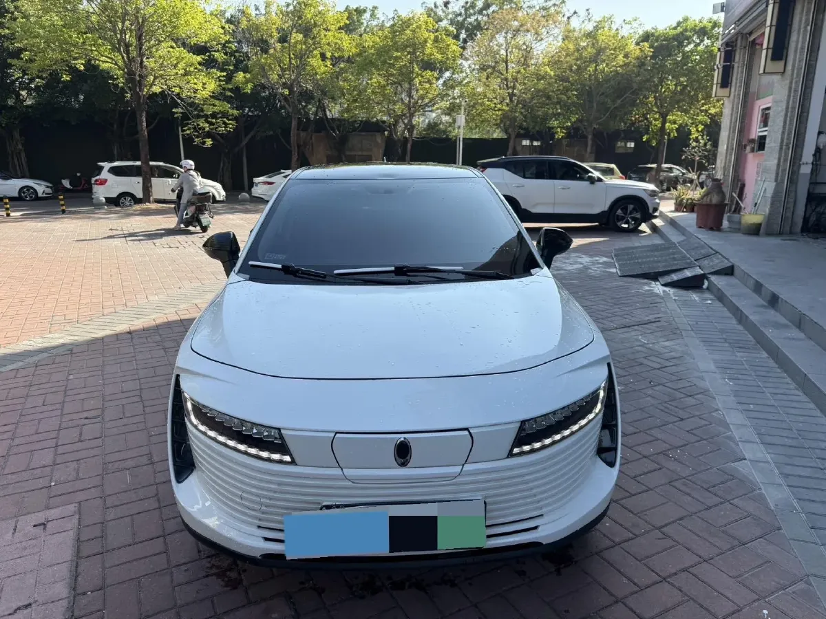 2018 BYD Qin Pro 1.5T 154HP L4 6DCT,autocango,china used car exporter,china ev exporter,chinese used car exporter,chinese used ev exporter