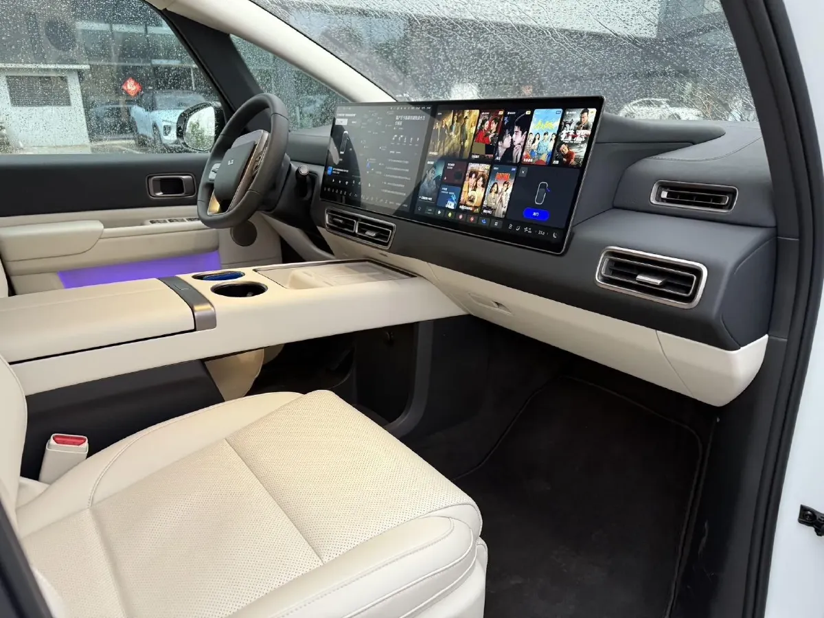 2025 Li MEGA BEV,autocango,china used car exporter,china ev exporter,chinese used car exporter,chinese used ev exporter