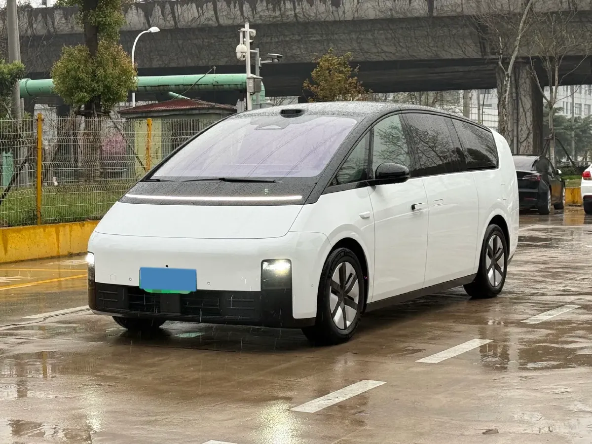 2025 Li MEGA BEV,autocango,china used car exporter,china ev exporter,chinese used car exporter,chinese used ev exporter