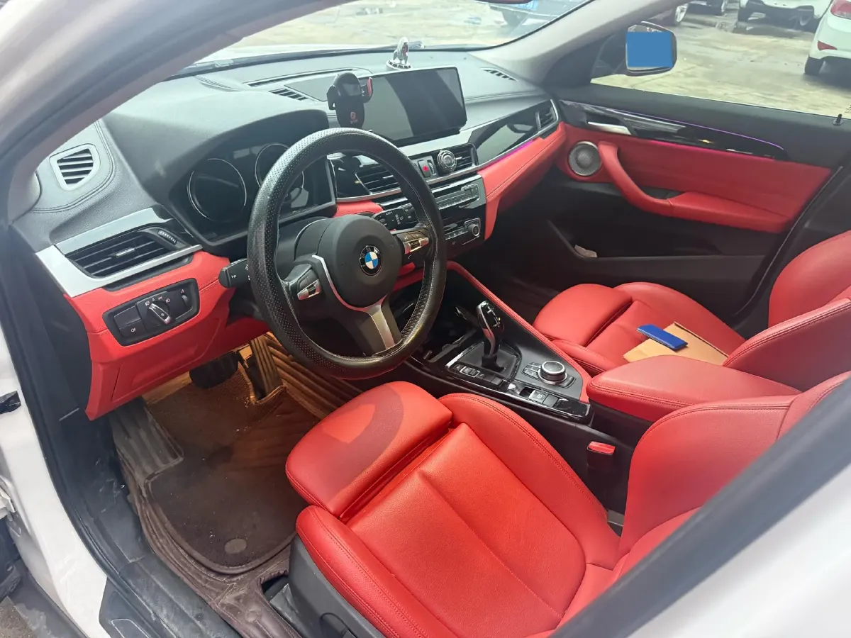 2022 BMW X2 2.0T 192HP L4 7DCT,autocango,china used car exporter,china ev exporter,chinese used car exporter,chinese used ev exporter