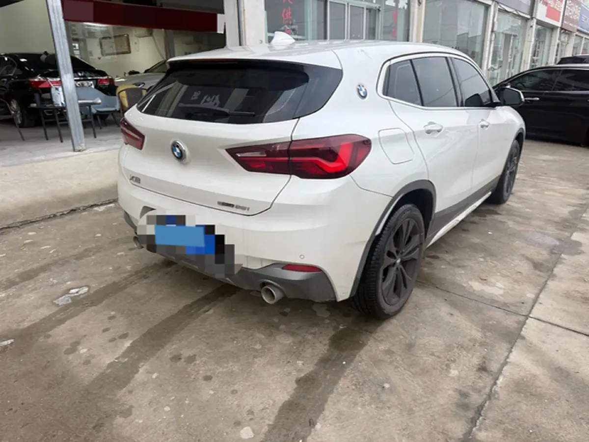 2022 BMW X2 2.0T 192HP L4 7DCT,autocango,china used car exporter,china ev exporter,chinese used car exporter,chinese used ev exporter