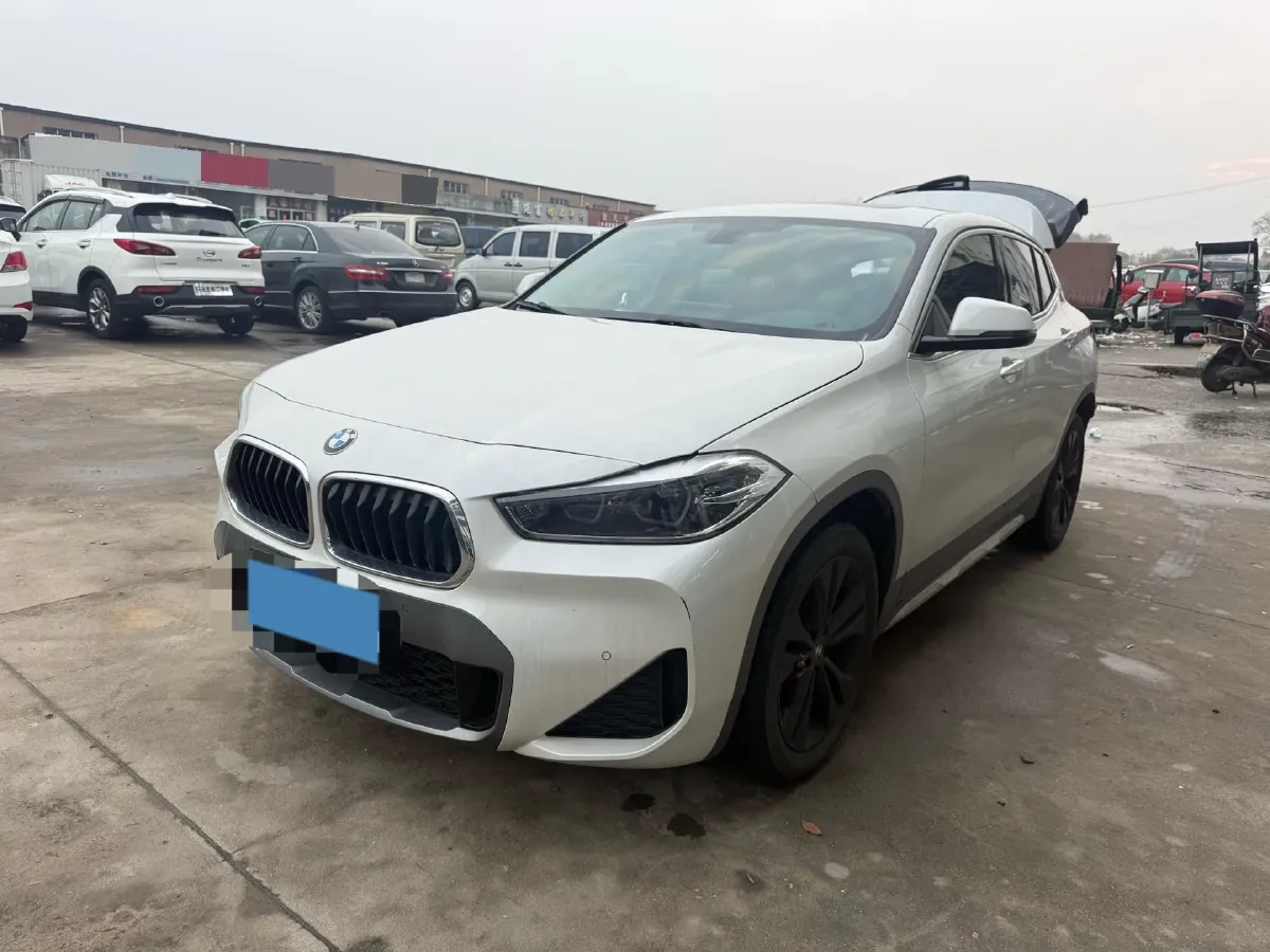 2022 BMW X2 2.0T 192HP L4 7DCT,autocango,china used car exporter,china ev exporter,chinese used car exporter,chinese used ev exporter