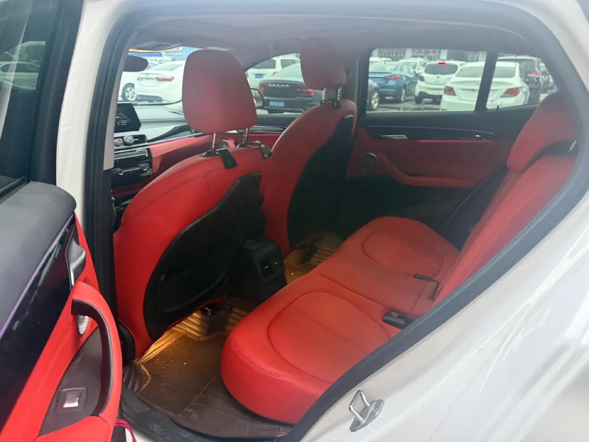 2022 BMW X2 2.0T 192HP L4 7DCT,autocango,china used car exporter,china ev exporter,chinese used car exporter,chinese used ev exporter