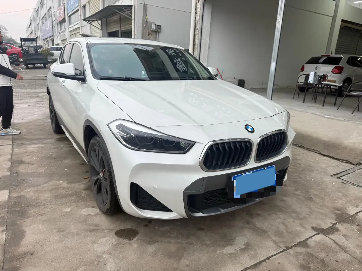 2022 BMW X2 2.0T 192HP L4 7DCT,autocango,china used car exporter,china ev exporter,chinese used car exporter,chinese used ev exporter