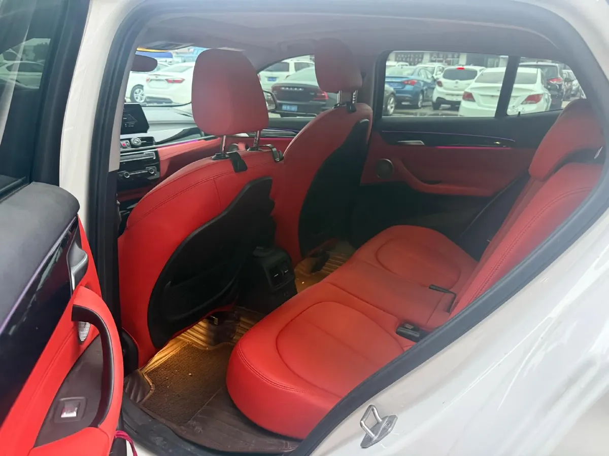 2022 BMW X2 2.0T 192HP L4 7DCT,autocango,china used car exporter,china ev exporter,chinese used car exporter,chinese used ev exporter