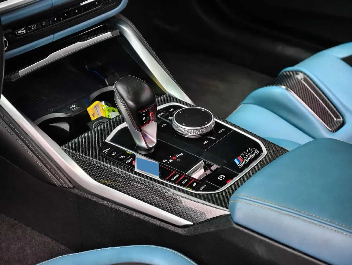 2021 BMW M4 3.0T 510HP L6 8AT,autocango,china used car exporter,china ev exporter,chinese used car exporter,chinese used ev exporter