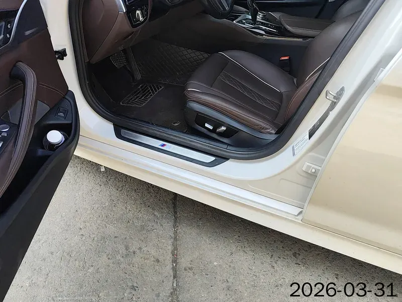 2021 BMW 5 Series 2.0T 184HP L4 8AT,autocango,china used car exporter,china ev exporter,chinese used car exporter,chinese used ev exporter