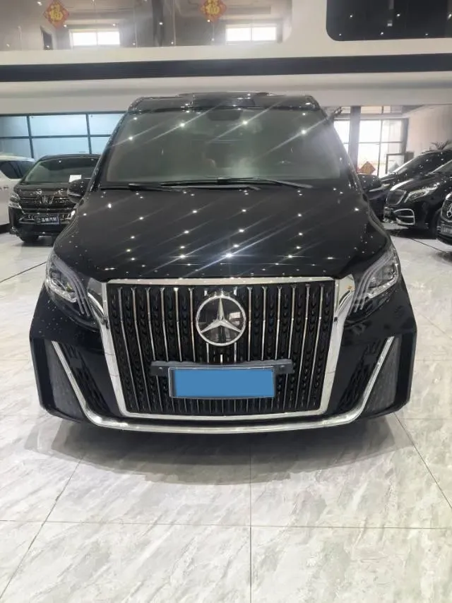 2023 Mercedes-Benz Vito 2.0T 211HP L4 9AT,autocango,china used car exporter,china ev exporter,chinese used car exporter,chinese used ev exporter