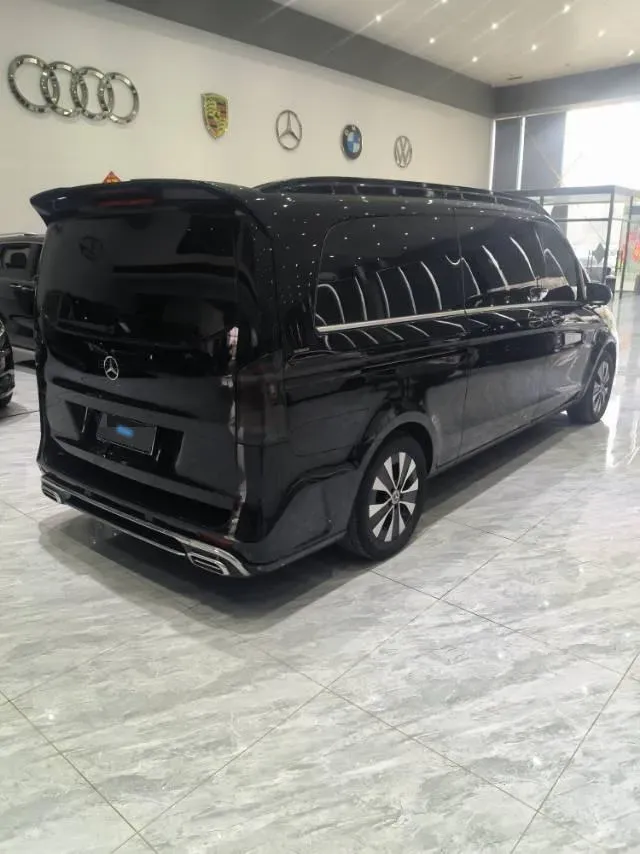 2023 Mercedes-Benz Vito 2.0T 211HP L4 9AT,autocango,china used car exporter,china ev exporter,chinese used car exporter,chinese used ev exporter