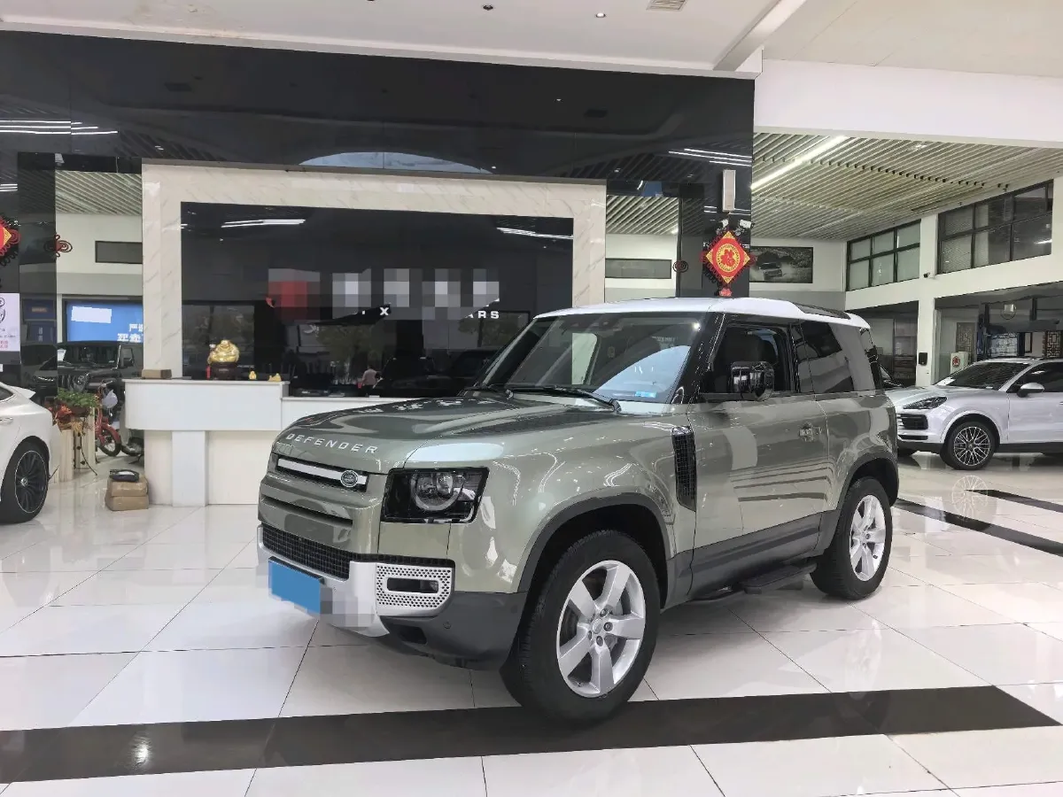 2021 Land Rover Defender 3.0T 400HP L6 8AT,autocango,china used car exporter,china ev exporter,chinese used car exporter,chinese used ev exporter