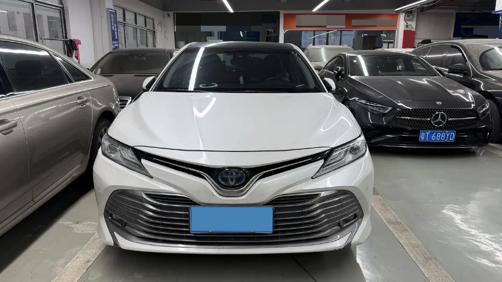 2019 Toyota Camry 2.5L 178HP L4 E-CVT Hybrid,autocango,china used car exporter,china ev exporter,chinese used car exporter,chinese used ev exporter
