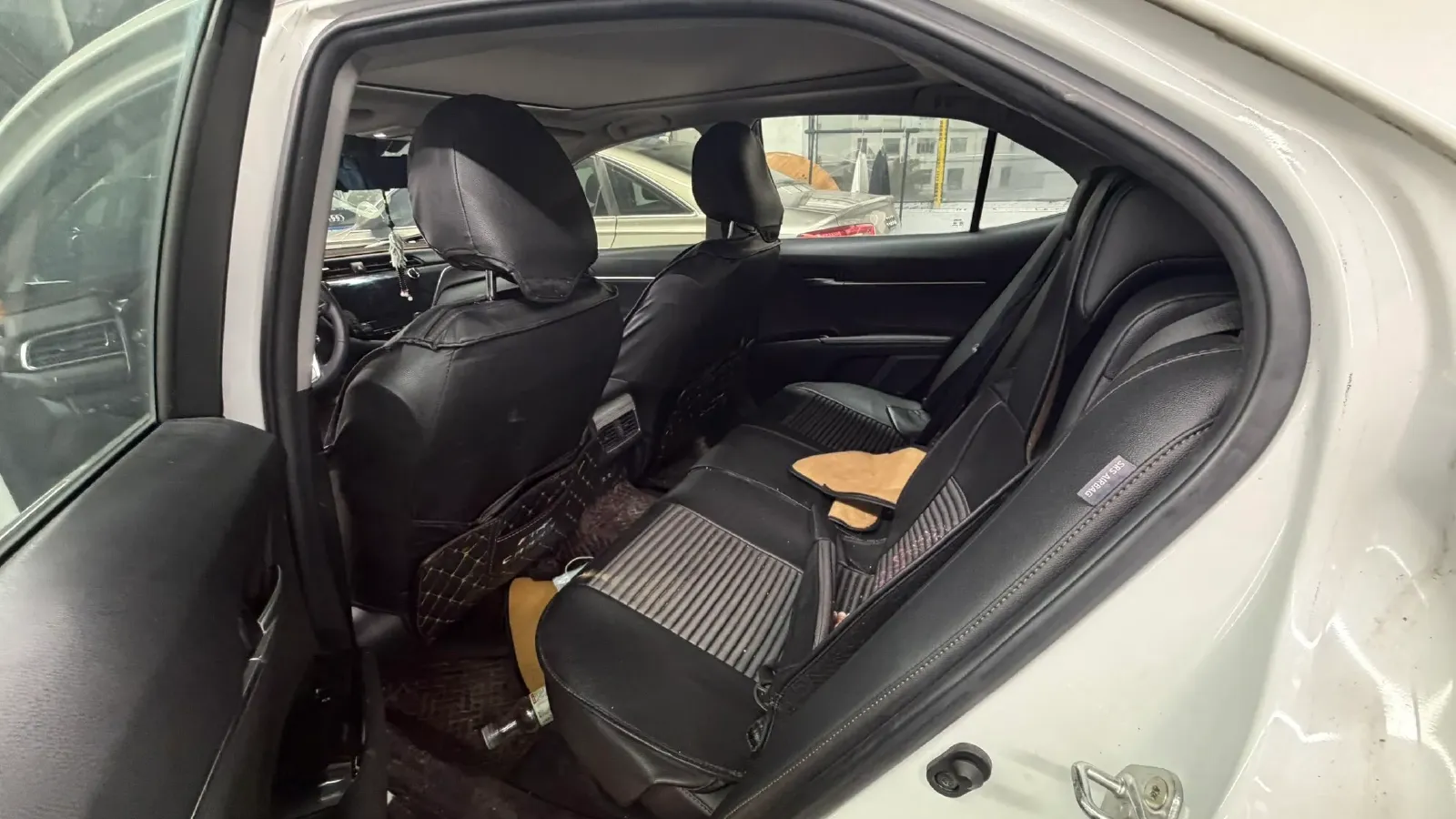 2019 Toyota Camry 2.5L 178HP L4 E-CVT Hybrid,autocango,china used car exporter,china ev exporter,chinese used car exporter,chinese used ev exporter