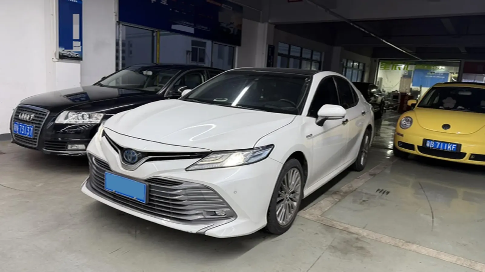 2019 Toyota Camry 2.5L 178HP L4 E-CVT Hybrid,autocango,china used car exporter,china ev exporter,chinese used car exporter,chinese used ev exporter