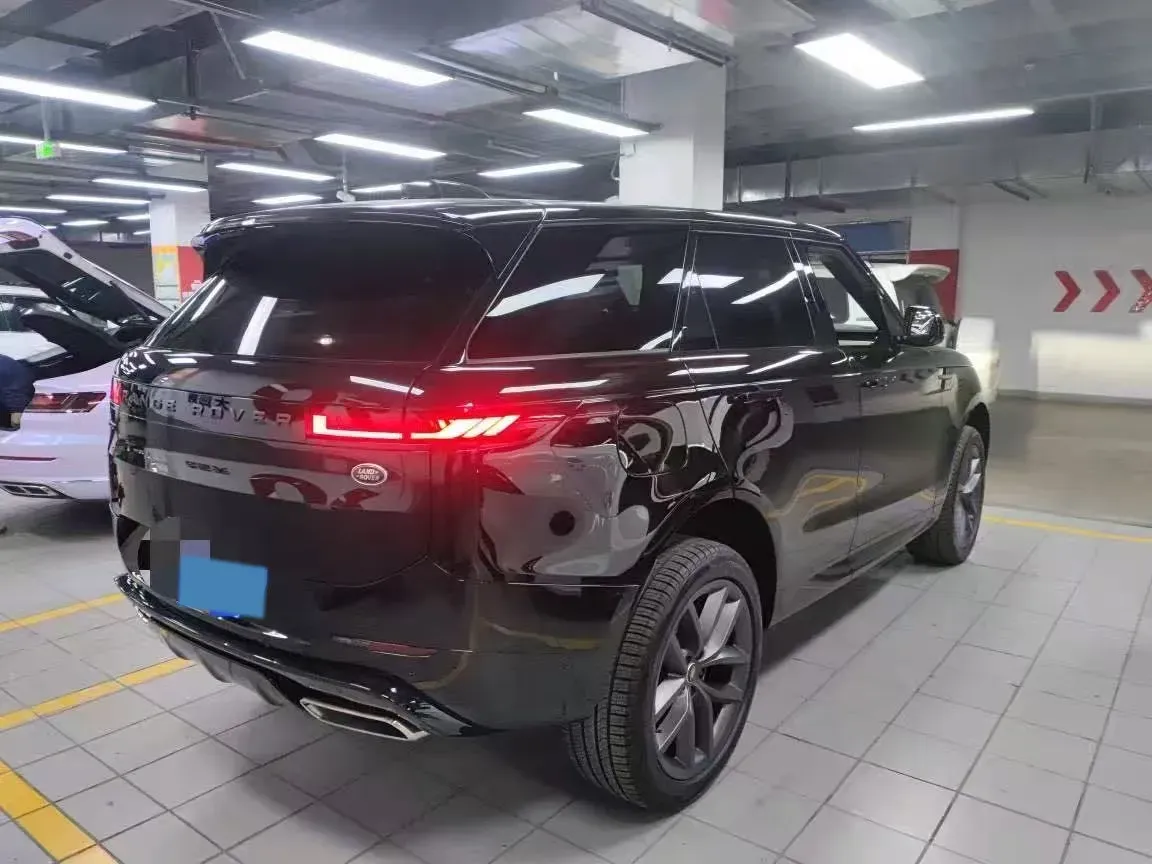 2024 Land Rover Range Rover Sport 3.0T 400HP L6 8AT,autocango,china used car exporter,china ev exporter,chinese used car exporter,chinese used ev exporter