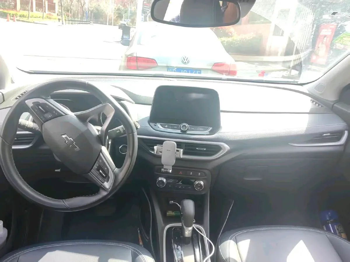 2019 Chevrolet Trax 1.3T 165HP L3 CVT,autocango,china used car exporter,china ev exporter,chinese used car exporter,chinese used ev exporter