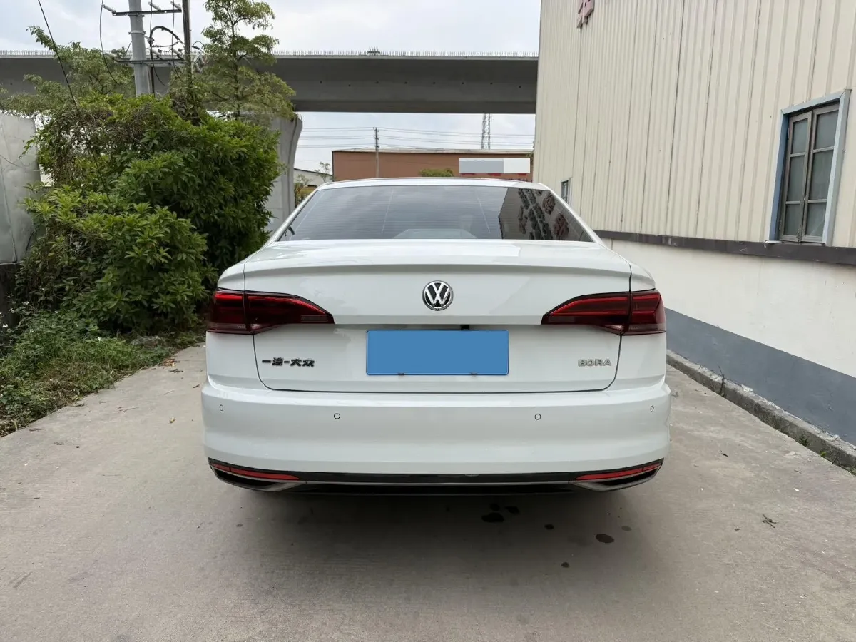 2019 Bestune T77 1.2T 143HP L4 7DCT,autocango,china used car exporter,china ev exporter,chinese used car exporter,chinese used ev exporter