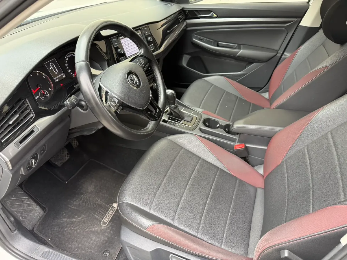 2019 Bestune T77 1.2T 143HP L4 7DCT,autocango,china used car exporter,china ev exporter,chinese used car exporter,chinese used ev exporter