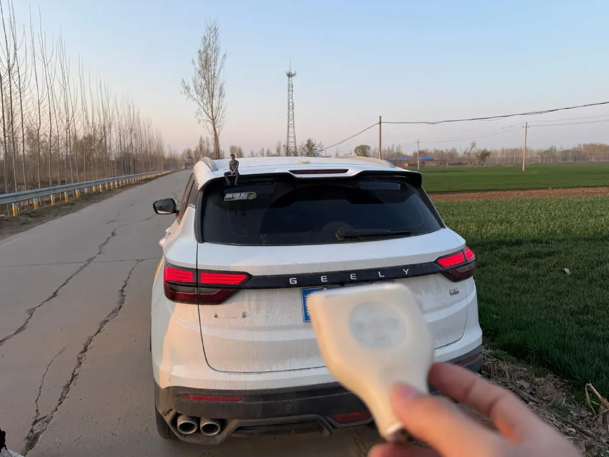 2021 Geely Coolray 1.4T 141HP L4 6DCT,autocango,china used car exporter,china ev exporter,chinese used car exporter,chinese used ev exporter