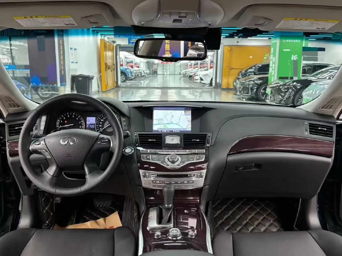 2019 Infiniti Q70 2.0T 211HP L4 7AT,autocango,china used car exporter,china ev exporter,chinese used car exporter,chinese used ev exporter