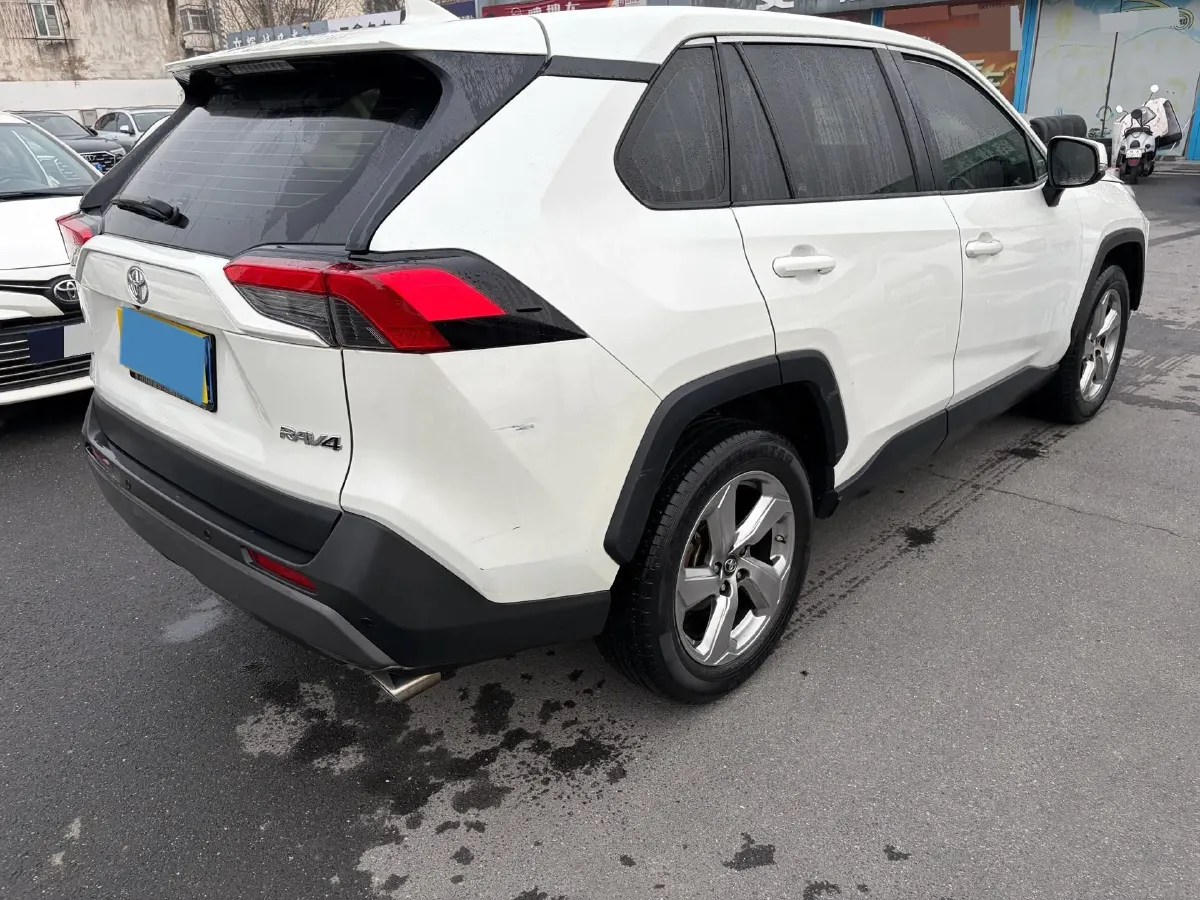 2020 Toyota RAV4 2.0L 171HP L4 CVT,autocango,china used car exporter,china ev exporter,chinese used car exporter,chinese used ev exporter