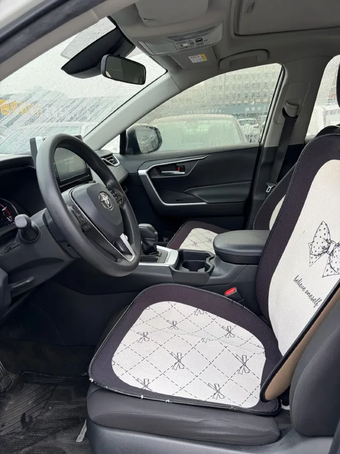 2020 Toyota RAV4 2.0L 171HP L4 CVT,autocango,china used car exporter,china ev exporter,chinese used car exporter,chinese used ev exporter