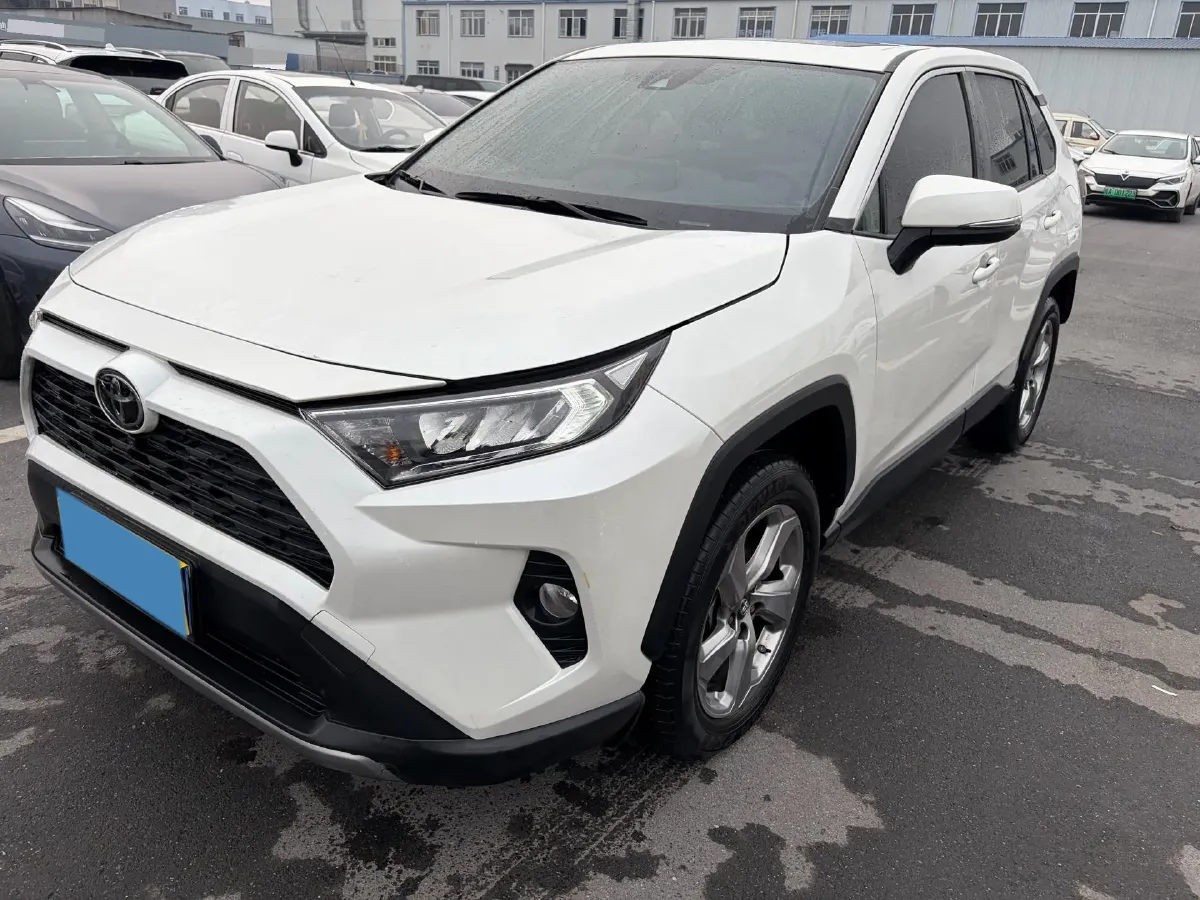 2020 Toyota RAV4 2.0L 171HP L4 CVT,autocango,china used car exporter,china ev exporter,chinese used car exporter,chinese used ev exporter
