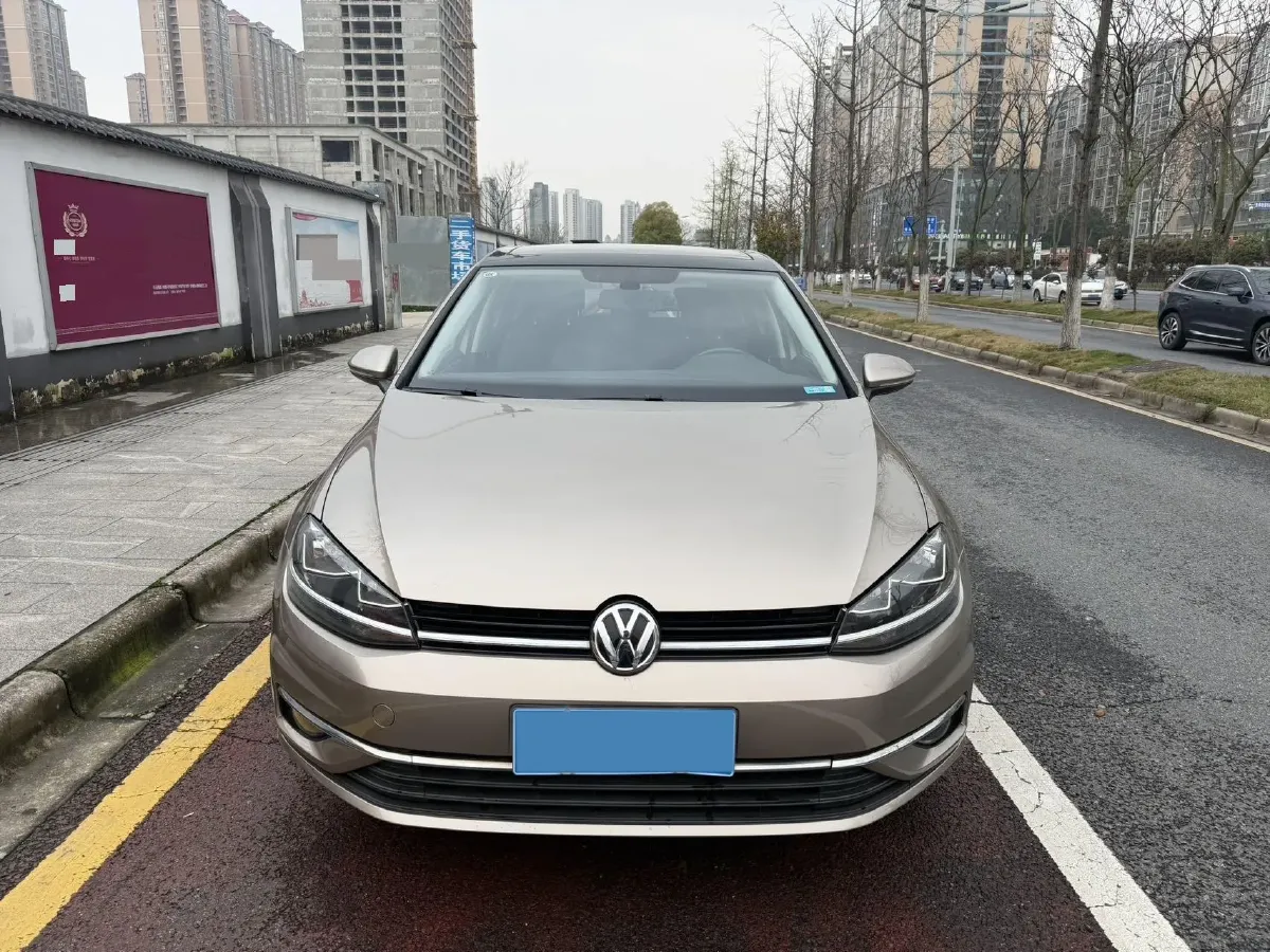 2020 Volkswagen Golf 1.4T 150HP L4 7DCT,autocango,china used car exporter,china ev exporter,chinese used car exporter,chinese used ev exporter
