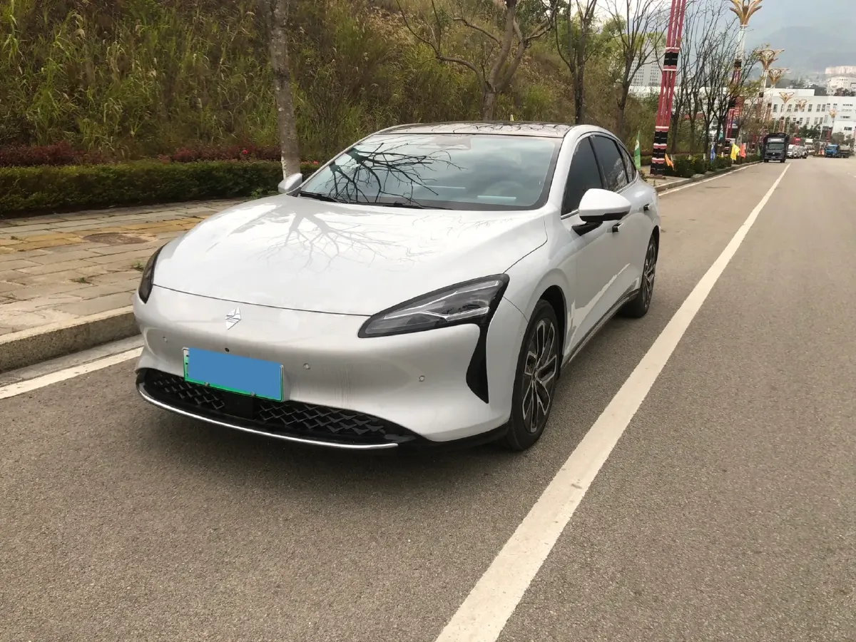 2025 BaoJun XiangJing BEV,autocango,china used car exporter,china ev exporter,chinese used car exporter,chinese used ev exporter