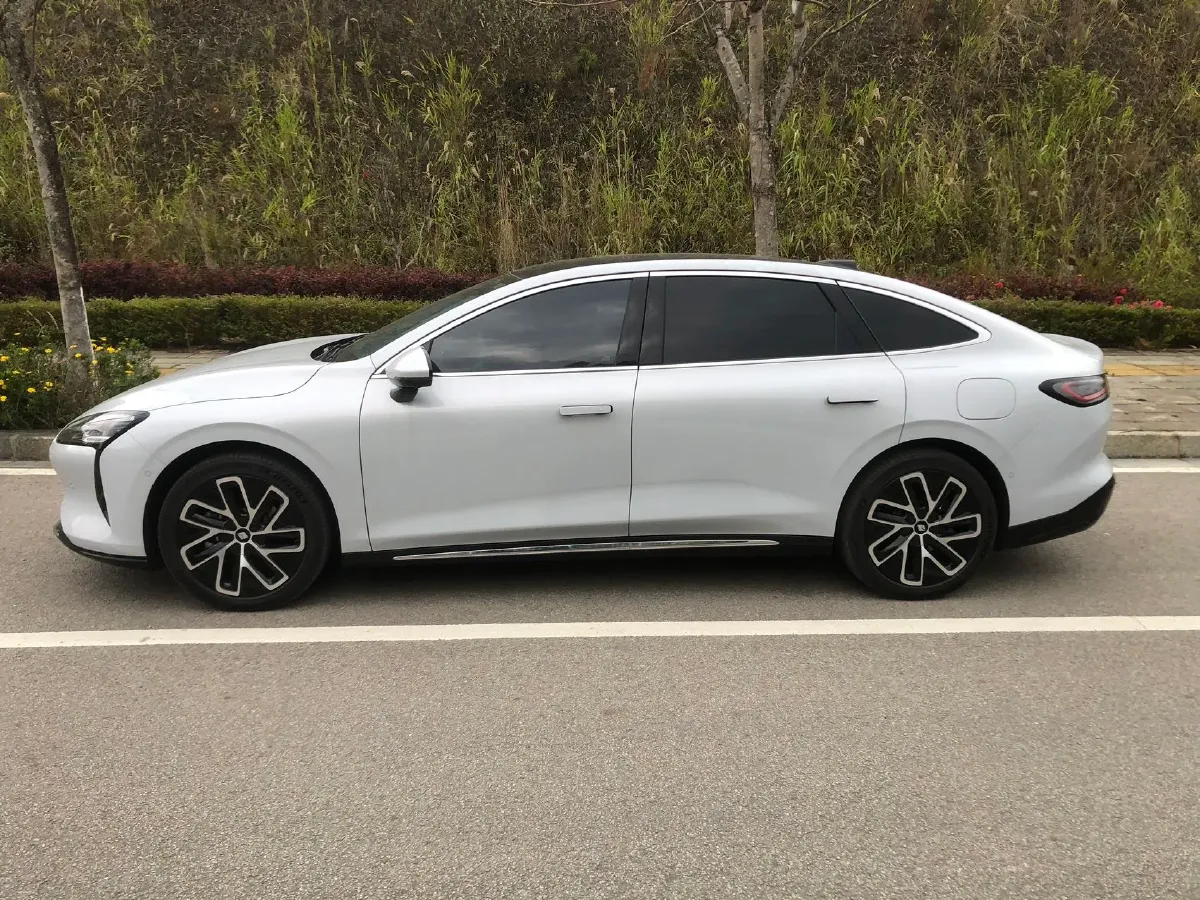 2025 BaoJun XiangJing BEV,autocango,china used car exporter,china ev exporter,chinese used car exporter,chinese used ev exporter