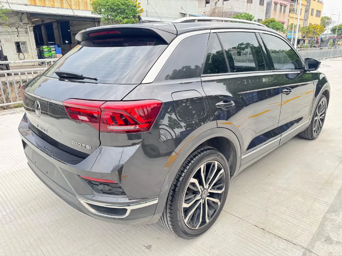 2022 Volkswagen T-Roc 1.4T 150HP L4 7DCT,autocango,china used car exporter,china ev exporter,chinese used car exporter,chinese used ev exporter