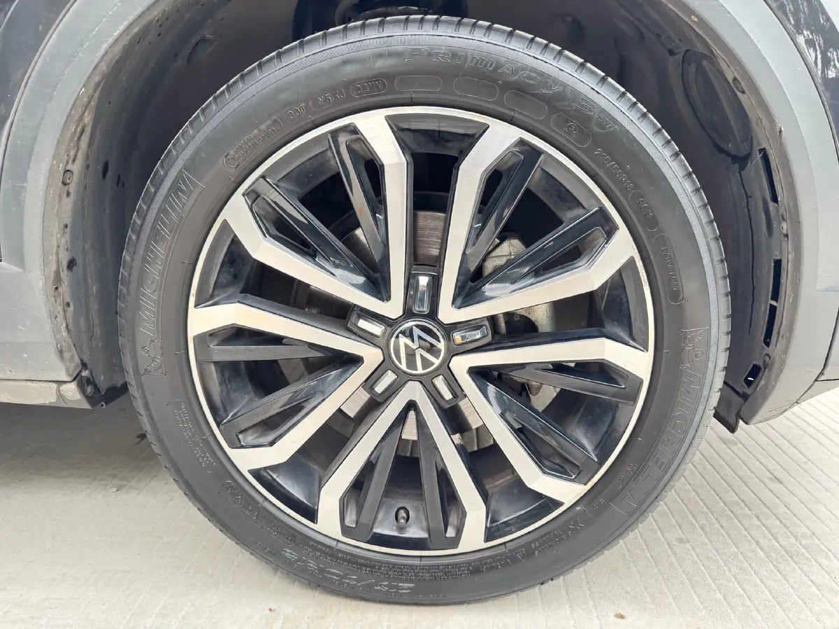 2022 Volkswagen T-Roc 1.4T 150HP L4 7DCT,autocango,china used car exporter,china ev exporter,chinese used car exporter,chinese used ev exporter