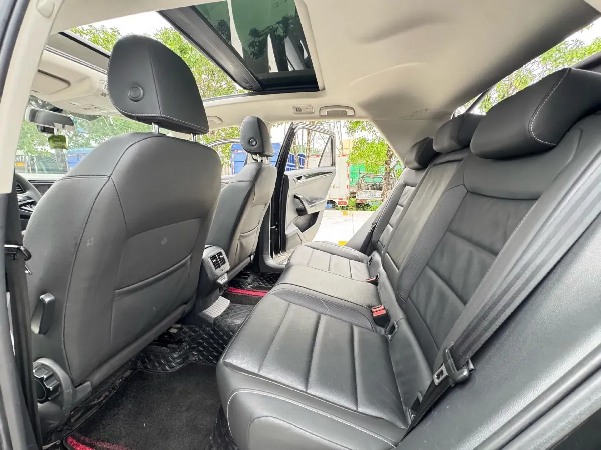 2022 Volkswagen T-Roc 1.4T 150HP L4 7DCT,autocango,china used car exporter,china ev exporter,chinese used car exporter,chinese used ev exporter