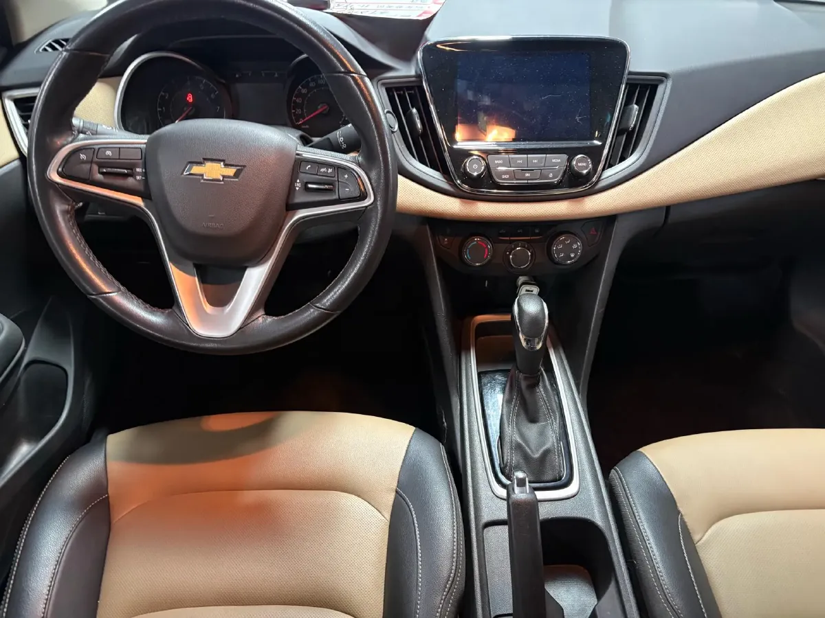 2020 Chevrolet Monza 1.5L 113HP L4 6AT,autocango,china used car exporter,china ev exporter,chinese used car exporter,chinese used ev exporter