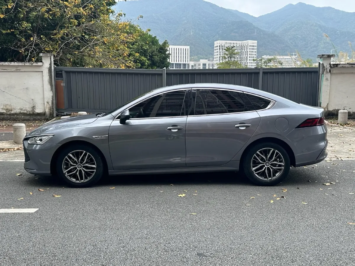 2021 Haval F7 1.5T 169HP L4 7DCT,autocango,china used car exporter,china ev exporter,chinese used car exporter,chinese used ev exporter