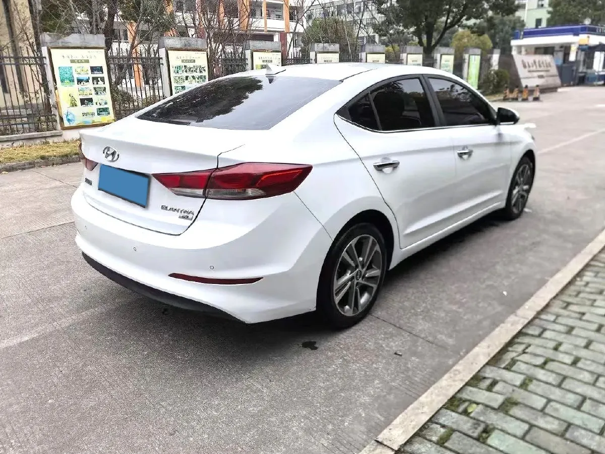 2016 Hyundai Elantra 1.6L 130HP L4 6AT,autocango,china used car exporter,china ev exporter,chinese used car exporter,chinese used ev exporter