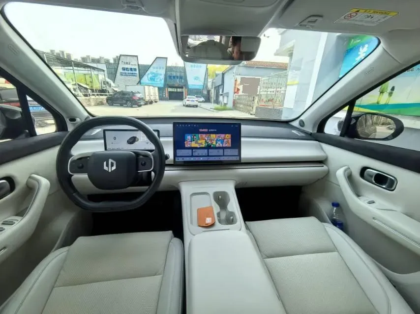 2024 Leapmotor C16 1.5L 95HP L4 REEV 28.4KWH,autocango,china used car exporter,china ev exporter,chinese used car exporter,chinese used ev exporter